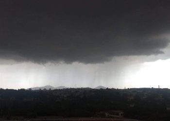 Alerta de tempestade para Rio Bananal, Marilândia, Governador Lindenberg, Vila Valério e outras 50 cidades do Estado