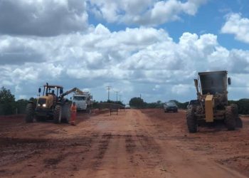 Casagrande dá ordem de serviço para asfaltamento da rodovia ES 358 nesta quinta-feira (4)
