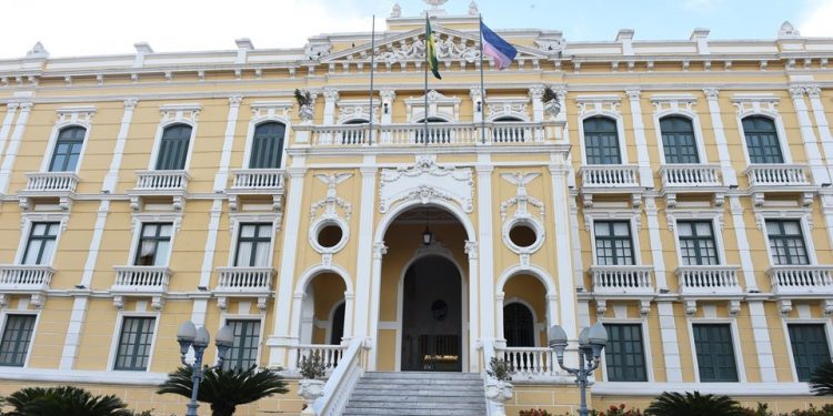 Governador Renato Casagrande anuncia mudanças no secretariado