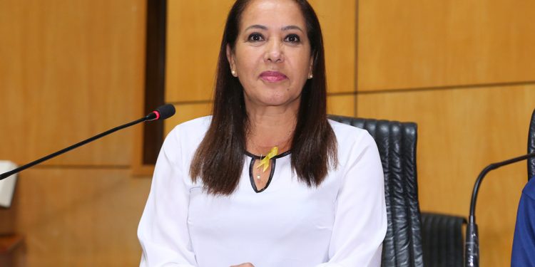 Projeto vai combater a violência contra a mulher desde a infância