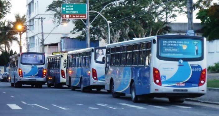 Número de passageiros nos ônibus de Linhares cai 25% na quarentena, afirma Joana Darc