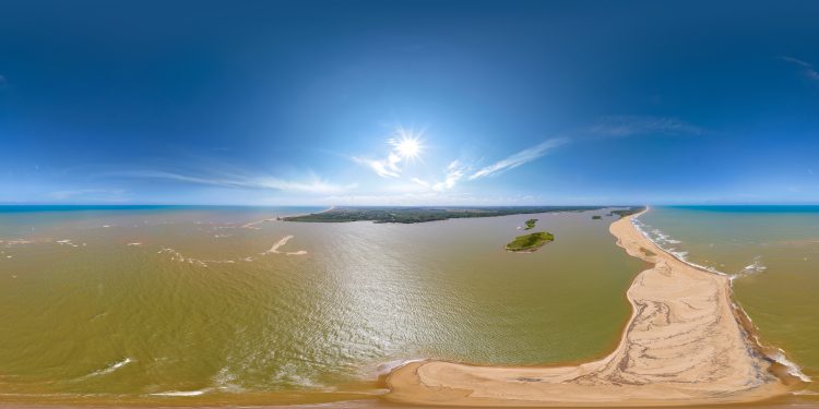 Expedição faz mapeamento inédito e registra imagens belíssimas do rio Doce