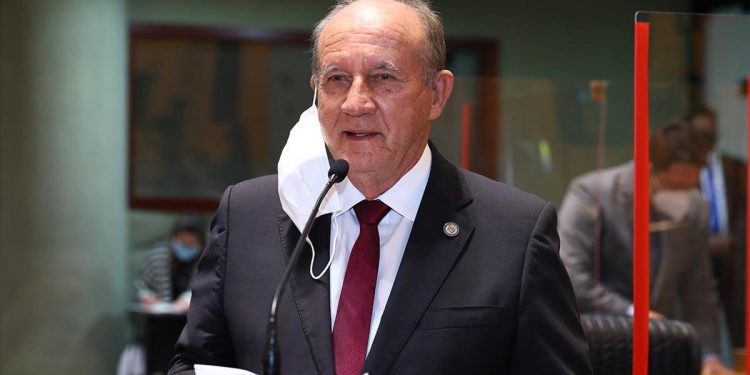 Lei estadual proíbe cobrança de valores adicionais a usuários de planos de saúde