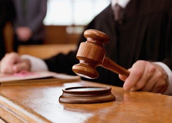 Montadora, concessionária e seguradora são condenadas a indenizar cliente de Marilândia