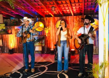 Live com artistas locais marca aniversário da cidade