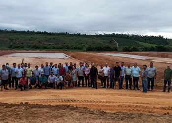 Secretário destaca “futuro da piscicultura no ES” ao visitar empreendimento de Antônio Roberte em Linhares