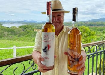 Cachaças de Linhares são premiadas em concurso mundial de destilados na Bélgica