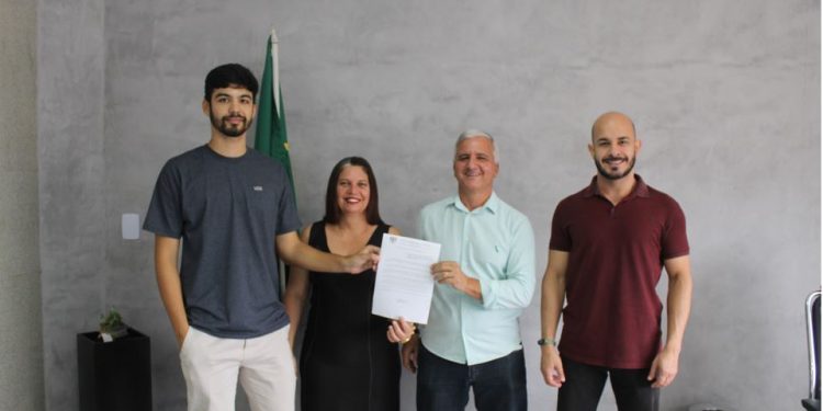 Jaguaré anuncia reajuste salarial para professores retroativo ao início do ano