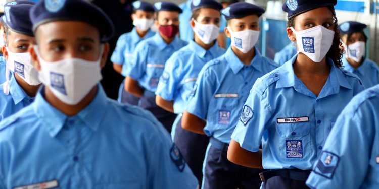 Sooretama e outras três cidades do ES recebem Escola Cívico-Militar em 2022