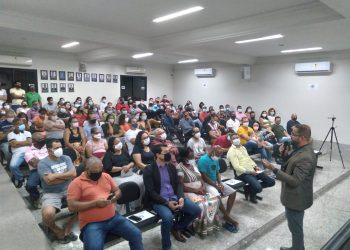 Líderes evangélicos participam de encontro com Dr. Willian Bassani em Sooretama