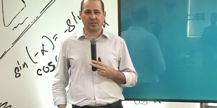 Sicoob ES apresenta R$ 584 milhões em resultados no ano de 2021