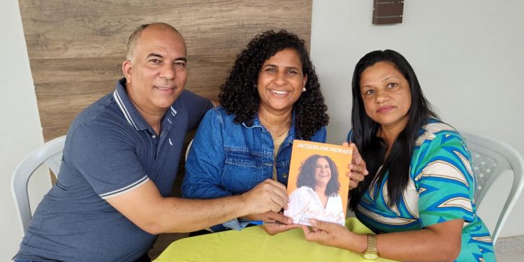 Vice-governadora lança livro “Origens” em Linhares nesta sexta-feira (22)
