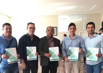 Vereadores de Sooretama debatem desenvolvimento regional
