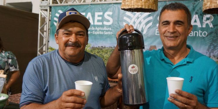 Produtor do Estivado vence 1º Concurso de Café Conilon de Jaguaré
