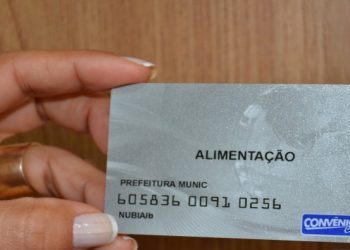 Supermercados de Jaguaré deixam de receber cartão alimentação de servidores municipais