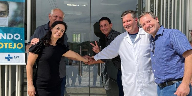 Edimilson inaugura nova unidade básica de saúde no interior de Rio Bananal