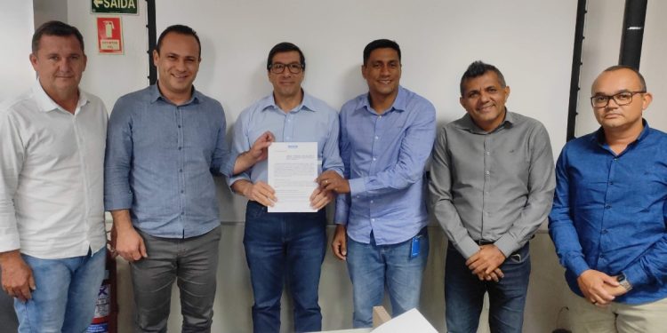 Prefeito André Sampaio assina acordo com a Findes para estimular parcerias público-privadas em 12 municípios do Norte