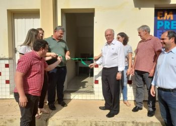 Gov. Lindenberg inaugura Sala do Empreendedor para estimular a geração de empregos e renda
