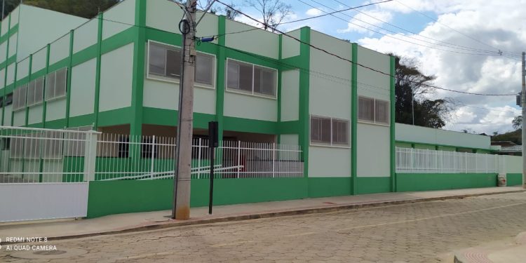 Notas do Ideb: quatro escolas de Governador Lindenberg entre as melhores do ES