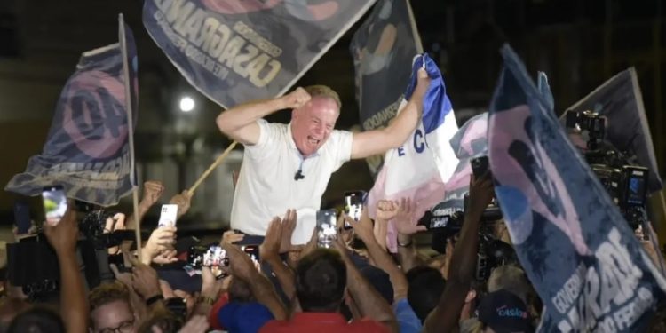 Reeleito, Renato Casagrande seguirá no comando do ES por mais quatro anos