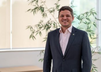 Sicoob oferece crédito estudantil pela internet e facilita ingresso na universidade