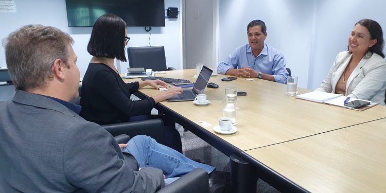 Grupo empresarial do setor de iluminação inicia operação em Sooretama