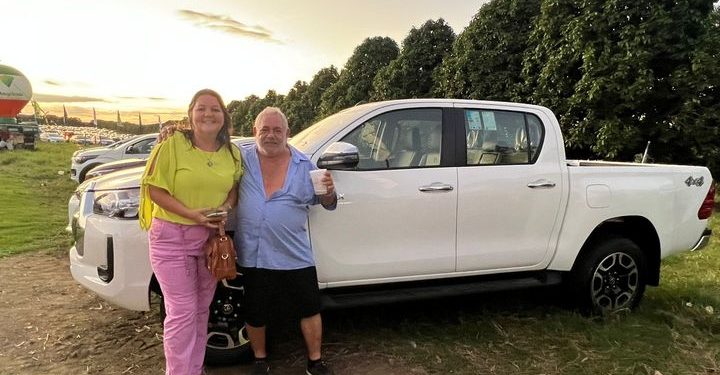 Casal marilandense ganha Hilux no 10º Leilão Solidário de Aracruz e Linhares
