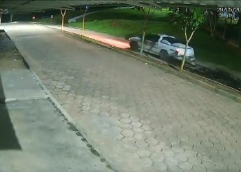 Câmeras flagram movimentação de supostos ladrões de café em Jaguaré