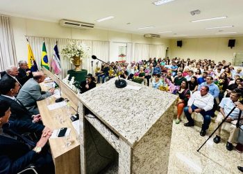 Sessão Solene homenageia personalidades com títulos e Vulto Emérito e Cidadania Ribanense