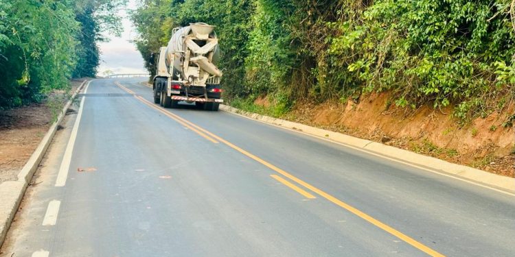 Governador inaugura asfalto e autoriza novas obras em Rio Bananal neste sábado (4)
