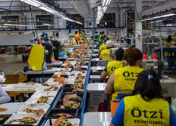 Fábrica de calçados vai transferir unidade para Sooretama e gerar 500 empregos diretos