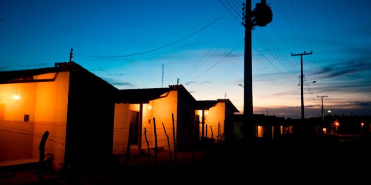 Mais 47 mil famílias recebem o benefício da tarifa social de energia elétrica no ES