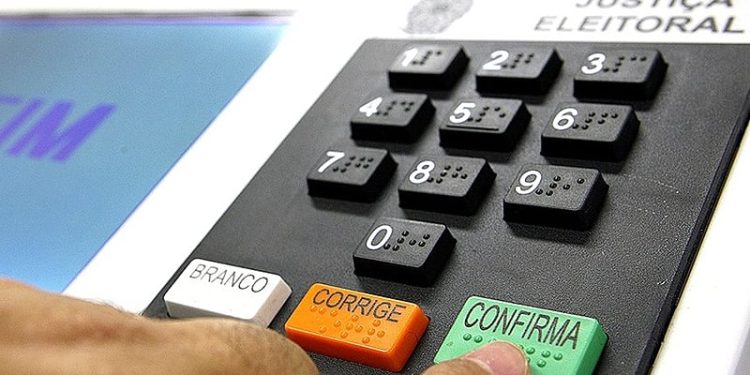 Quase 3 milhões de eleitores estão aptos a ir às urnas no ES neste domingo (6)