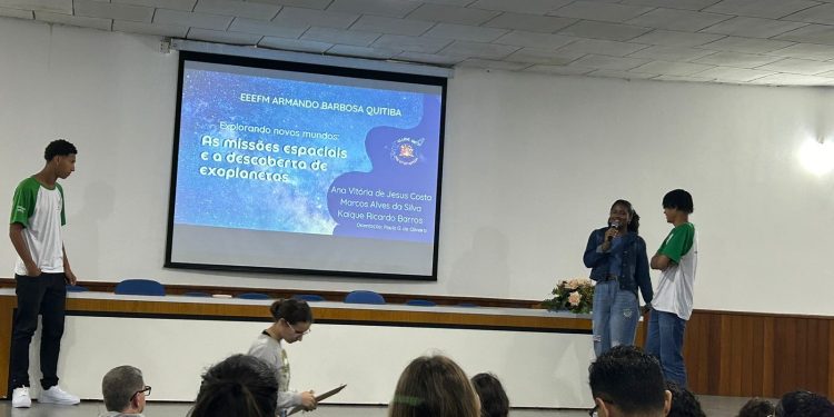 Estudantes de Sooretama participam da 7ª Mostra de Astronomia do ES