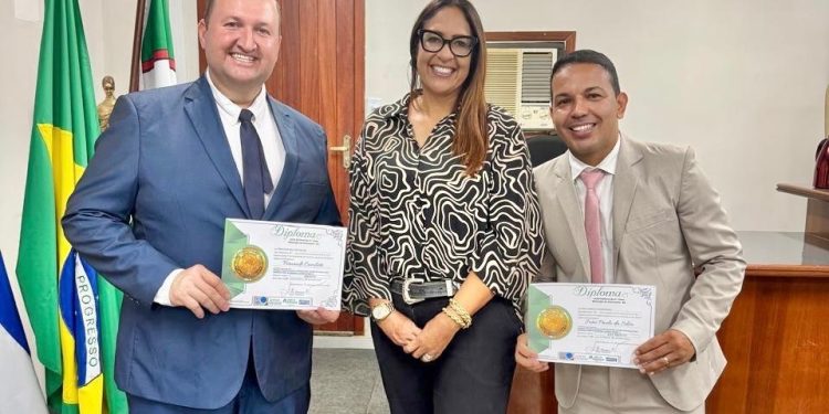 Prefeito, vice e vereadores eleitos de Sooretama são diplomados