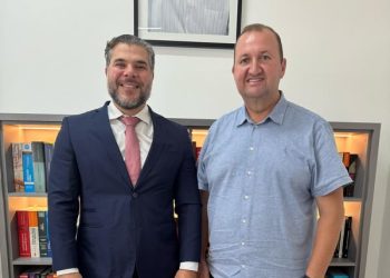 Colheita do café em Sooretama: prefeito discute planejamento de segurança com Ministério Público