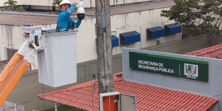 Sooretama reforça segurança com instalação de novas câmeras de videomonitoramento