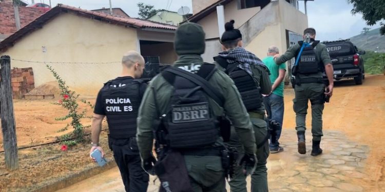 Dois presos e mais de 10 investigados pelo assassinato de vereador em Governador Lindenberg