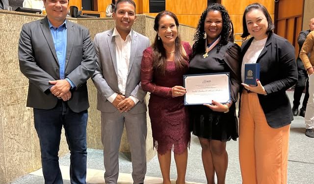Enfermeira de Sooretama é homenageada no Estado