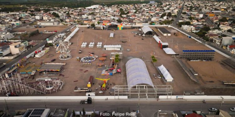 Linhares finaliza os preparativos para o início da Expolinhares 2025