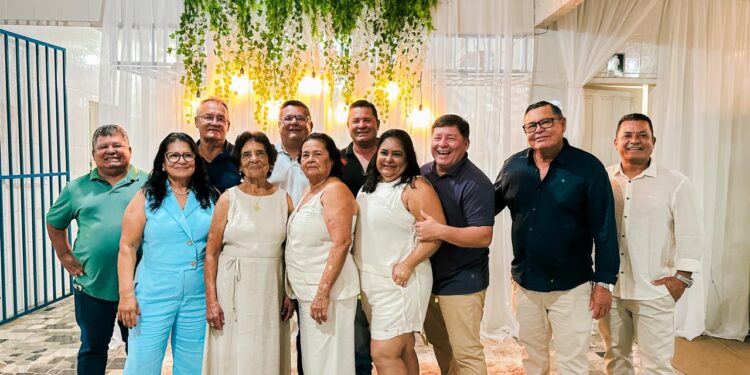 Familiares celebram os 95 anos da matriarca Antônia Liberato Bobbio