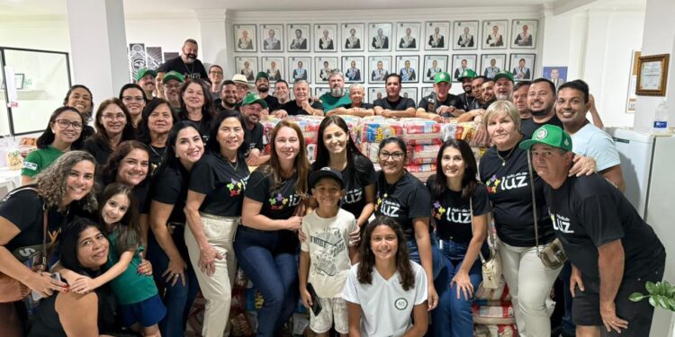 Loja Maçônica Tabernáculo da Luz nº 32 realiza doação de cestas básicas em Sooretama