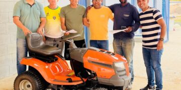 Sooretama disponibiliza mini tratores para reforçar manutenção de campos de futebol