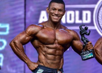 Atleta de Sooretama conquista o vice-campeonato sul-americano de fisiculturismo