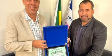 Evair de Melo e Pazolini recebem reconhecimento em Sooretama