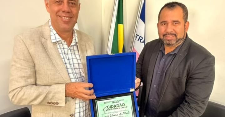 Evair de Melo e Pazolini recebem reconhecimento em Sooretama