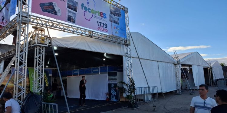 Começa a Feira de Comércio e Artes em Sooretama