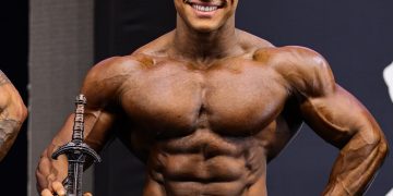 Fisiculturista de Sooretama alcança o top 3 no Musclecontest Brazil