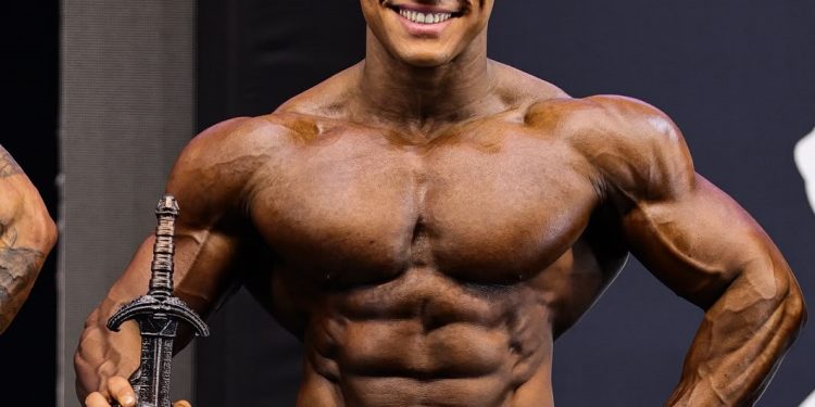 Fisiculturista de Sooretama alcança o top 3 no Musclecontest Brazil