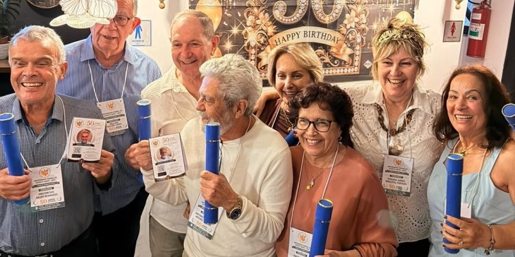 Turma de Economia da Ufes de 1976 se reencontra para celebrar 50 anos de formatura